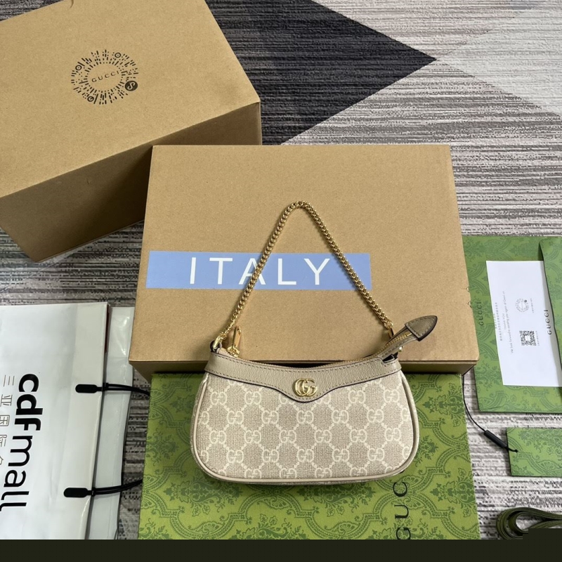G*u*i top handle bags